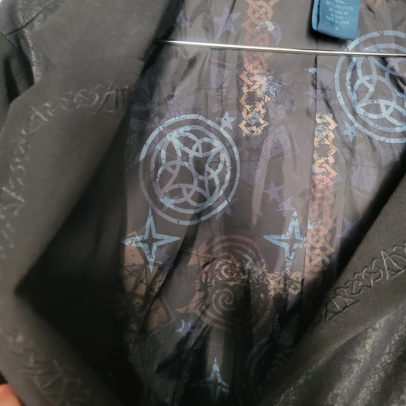 Harry Potter Deathly Hallows Jacket - Picture 5 of 10
